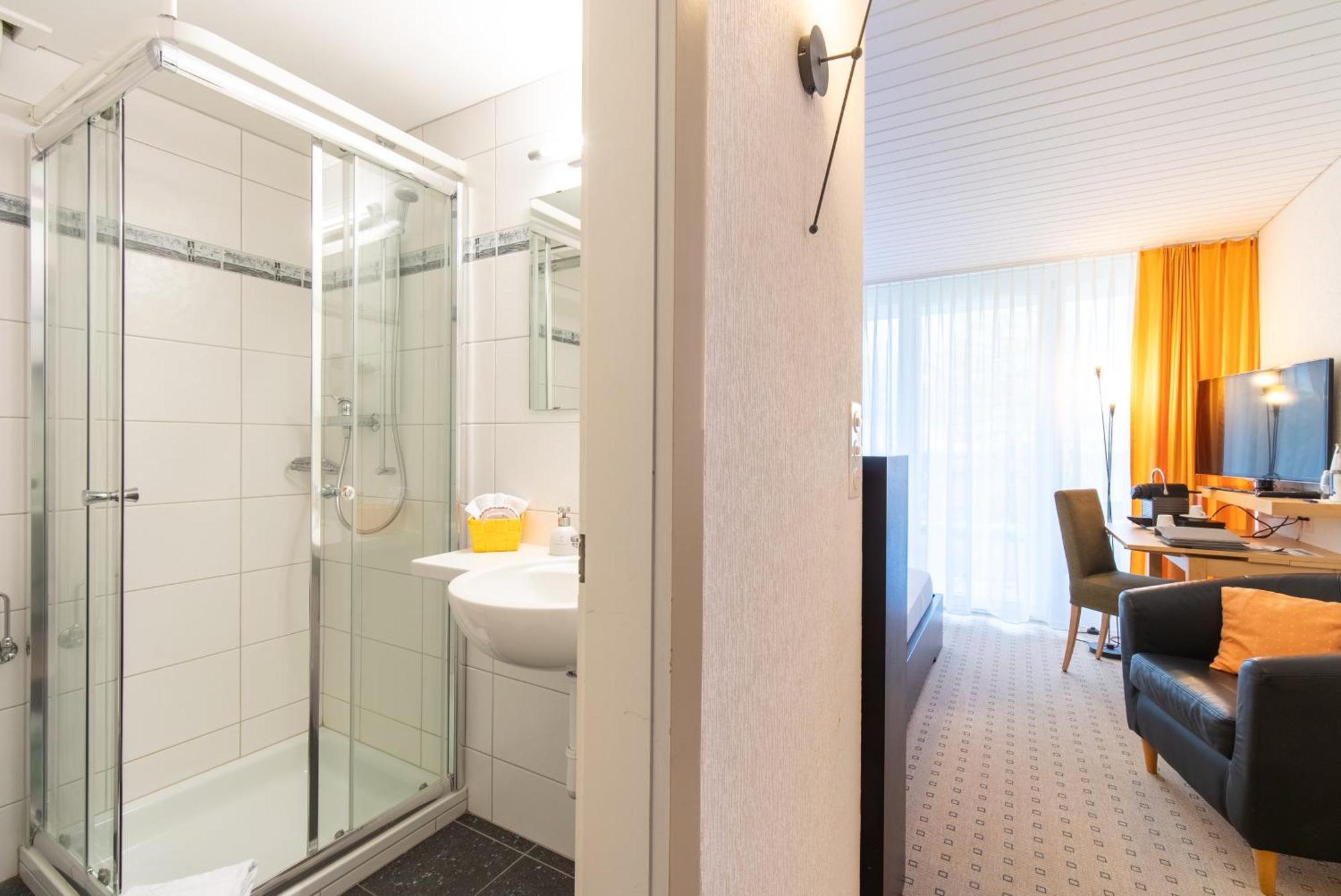 Hotel Bad Ramsach 라우펠링 외부 사진